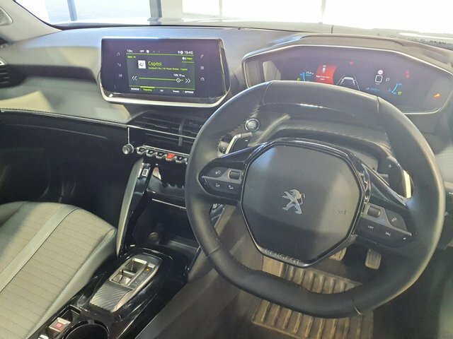 Peugeot 2008 Puretech Allure Premium Suv SB22ULM Grey #2