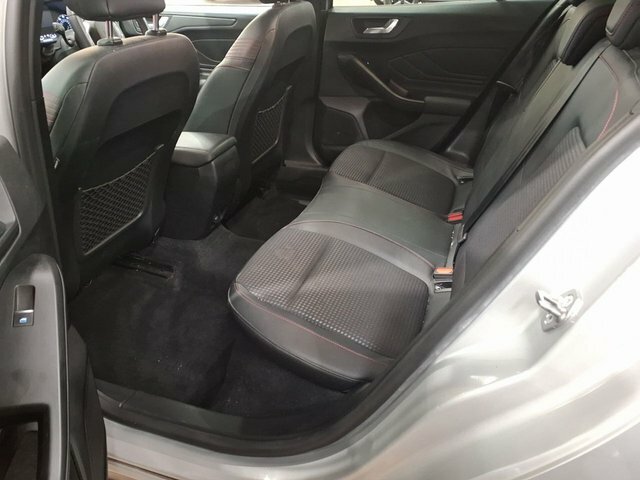 Ford Focus Ecoblue St-line X Hatchback SA70OYO Silver #6