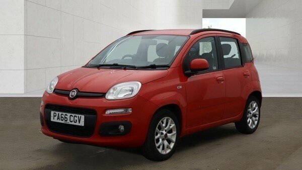 Fiat Panda Lounge Hatchback PA66CGV Red #2