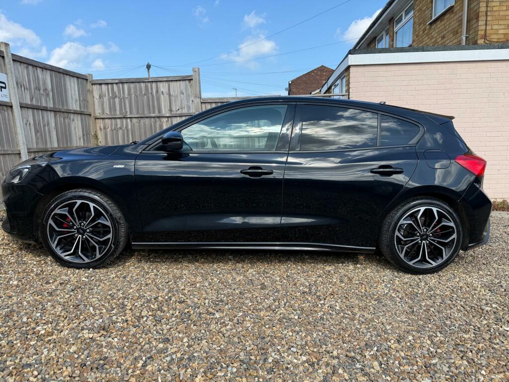 Ford Focus 1.0T Ecoboost St-line X Euro 6 Ss Black #4