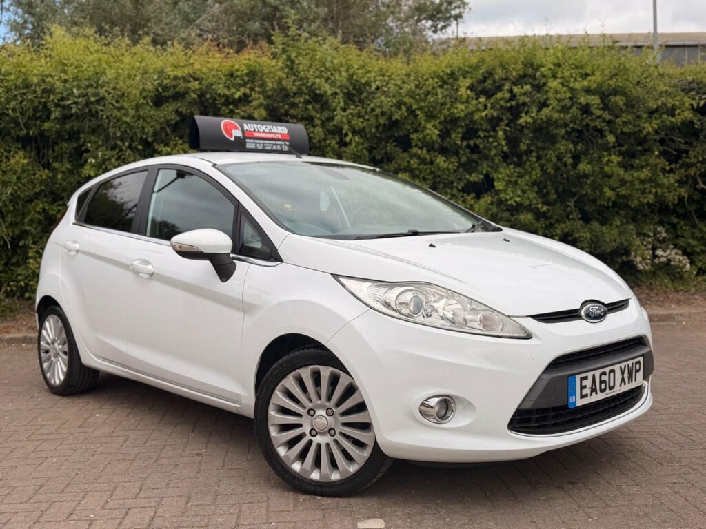 Ford Fiesta 1.6 Tdci Dpf Titanium White