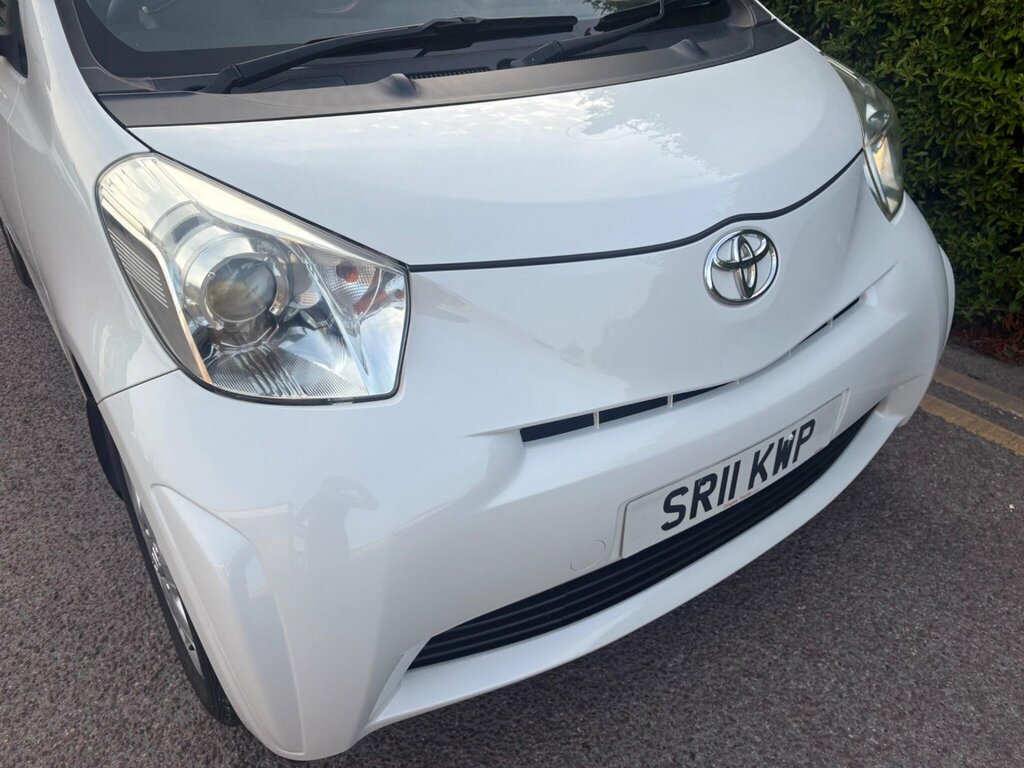 Toyota IQ 1.0 Vvt-i Multidrive Euro 5 White #5