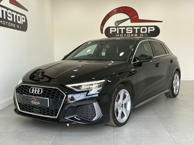 Audi A3 Tfsi 35 S Line GF21CYE Black #2