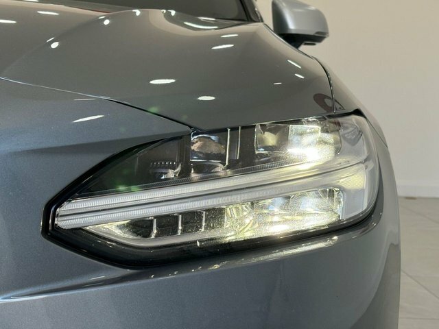 Volvo V90 D4 R-design Estate KGZ2170 Grey #6
