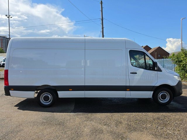 Mercedes-Benz Sprinter 2.0 315 Cdi Progressive Lwb Rwd L3 H2 150 Bhp Eur White