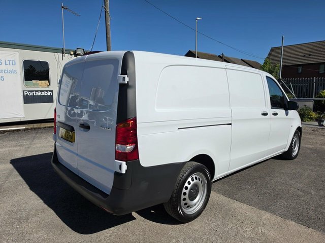 Mercedes-Benz Vito 2.0 116 Cdi Progressive Xlwb G-tronic Rwd L3 163 B KR71ZHA White #3