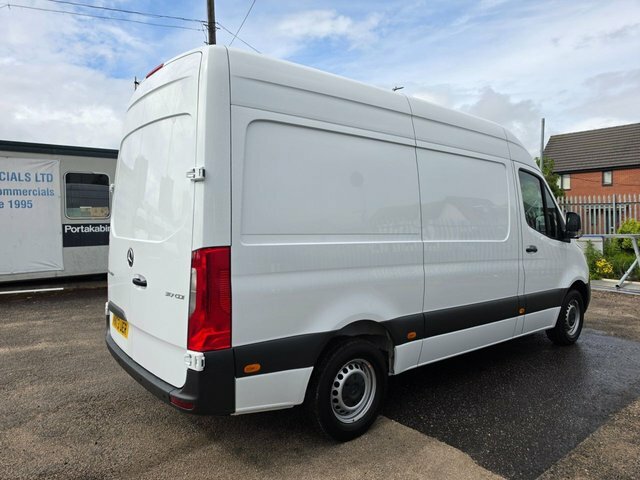 Mercedes-Benz Sprinter 2.0 317 Cdi Progressive Mwb Rwd L2 H2 170 Bhp Eur White #4