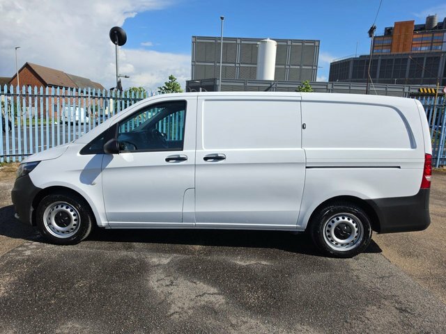 Mercedes-Benz Vito 2.0 114 Cdi Progressive Lwb G-tronic Rwd L2 136 Bh BG21JXX White #2