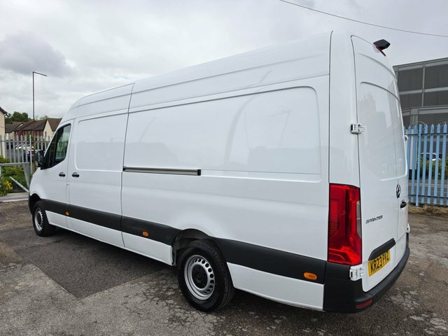 Mercedes-Benz Sprinter 2.0 315 Cdi Progressive Lwb Rwd L3 H2 150 Bhp Eur KR23PVZ White #3