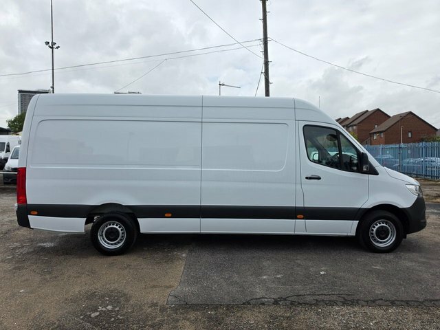 Mercedes-Benz Sprinter 2.0 315 Cdi Progressive Lwb Rwd L3 H2 150 Bhp Eur White