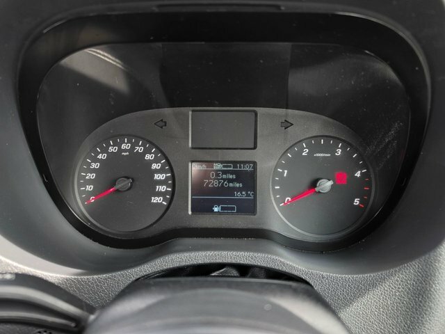 Mercedes-Benz Sprinter 2.0 315 Cdi Progressive Lwb Dropside L3 150 Bhp E KM71JFU White #2