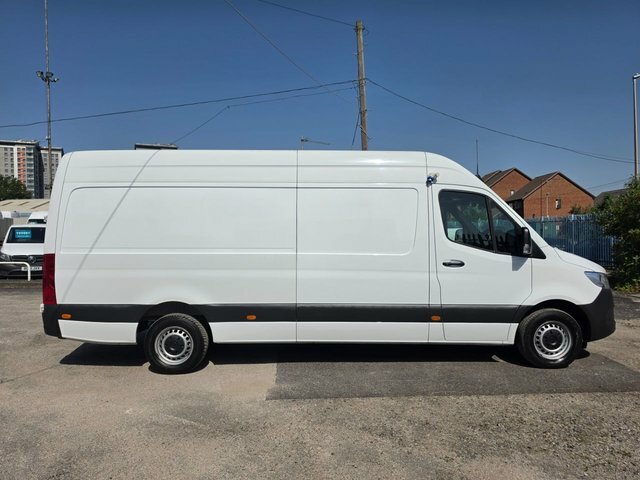Mercedes-Benz Sprinter 2.0 317 Cdi Hd Progressive Lwb Freezer Rwd L3 H2 1 White