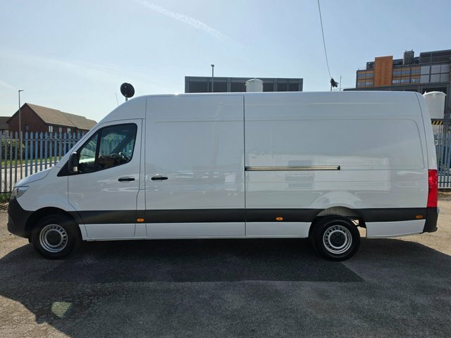 Mercedes-Benz Sprinter 2.0 315 Cdi Progressive Lwb Rwd L3 H2 150 Bhp Eur KW23SZU White #2
