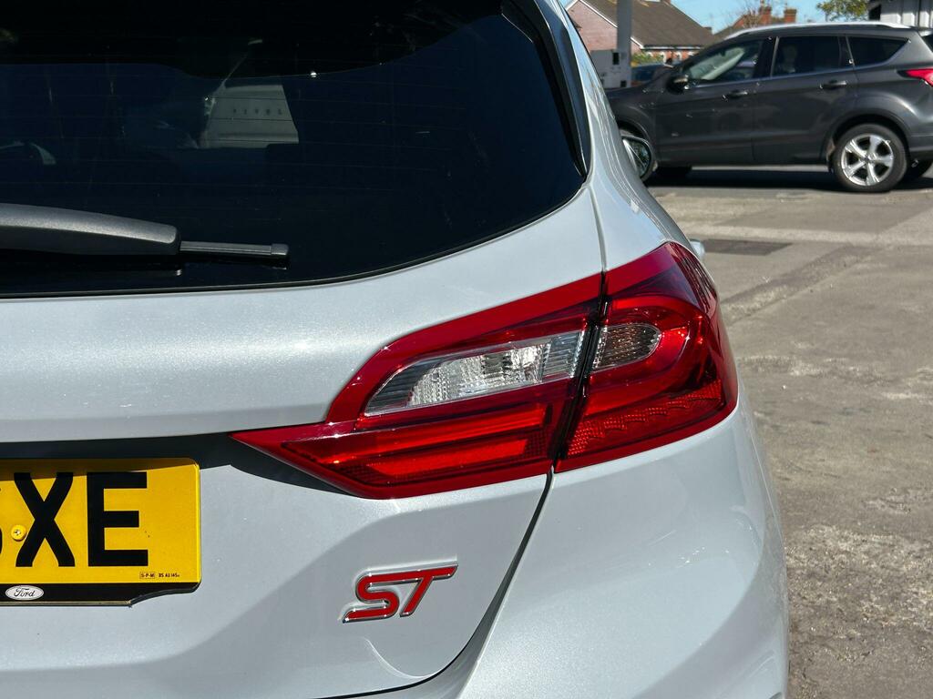Ford Fiesta 1.5T Ecoboost St-2 Euro 6 Silver #6
