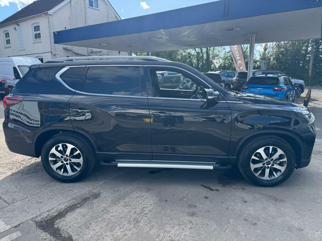 SsangYong Rexton 2.2D K30 Commercial Panel Van 4Wd Black #2