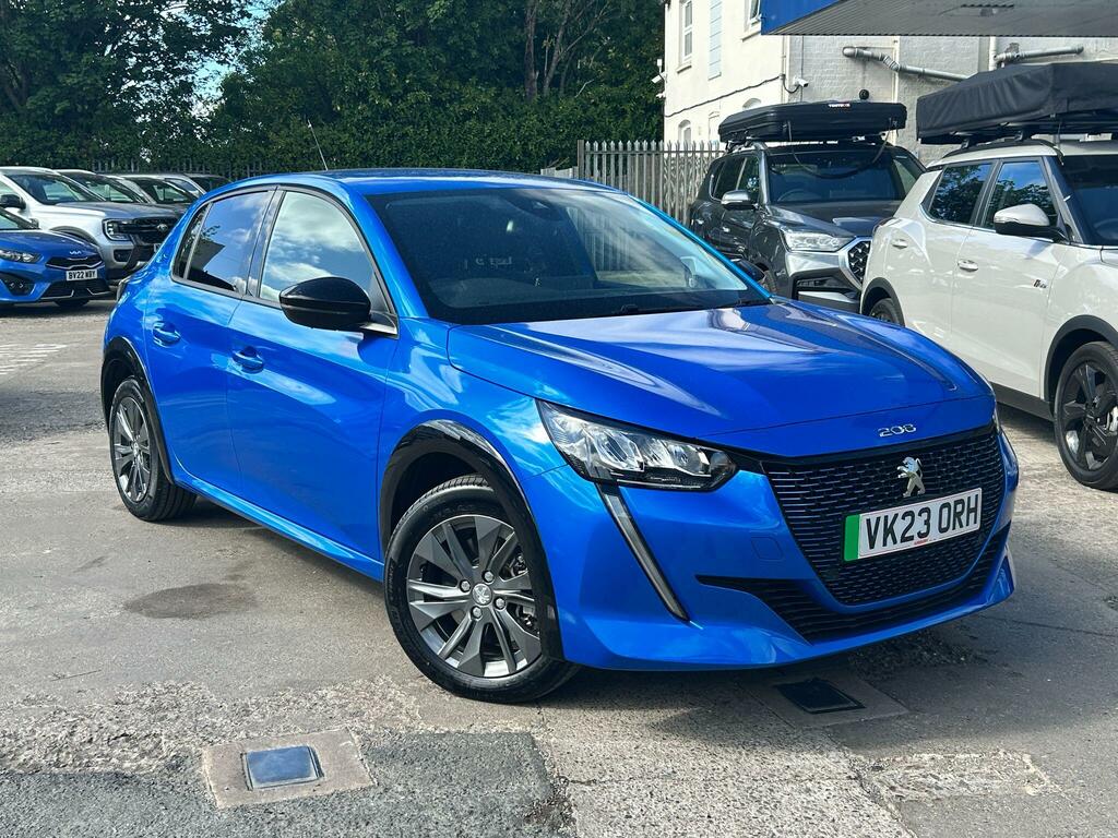 Peugeot e-208 50Kwh Allure Premium 7Kw Charger Blue