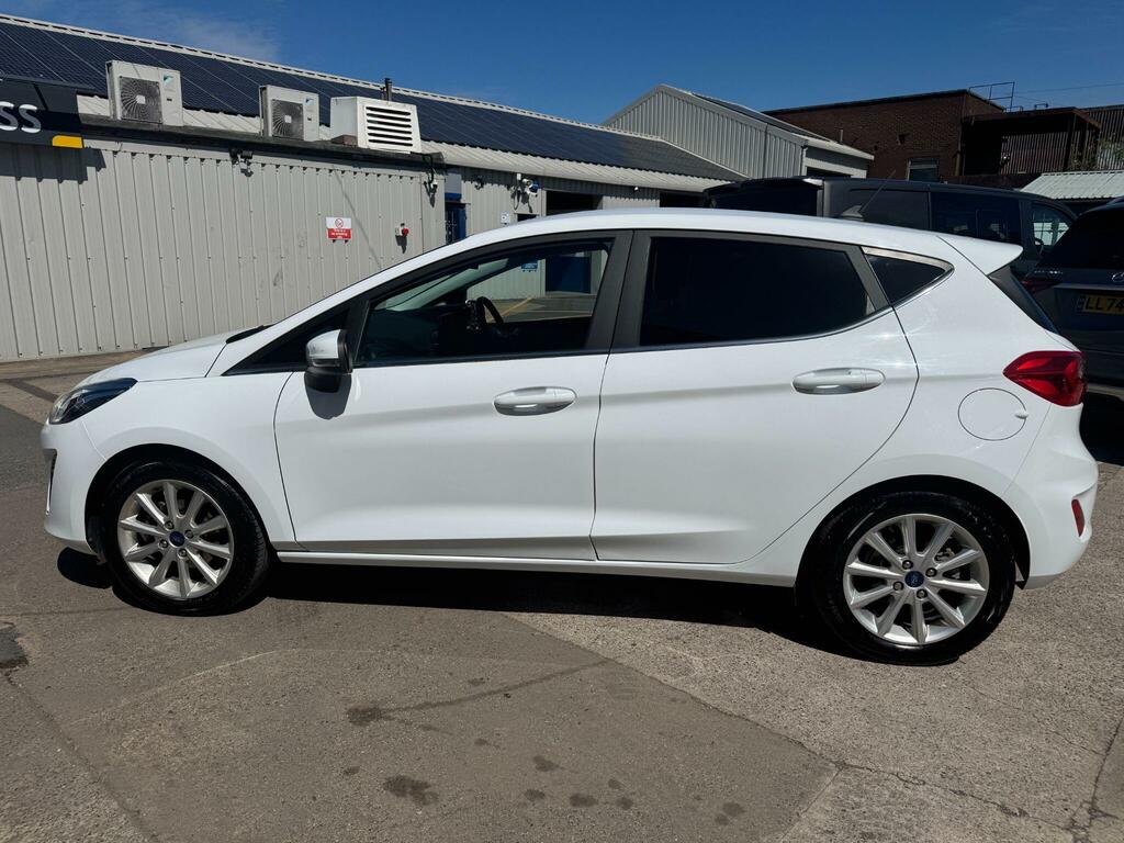 Ford Fiesta 1.0T Ecoboost Titanium Euro 6 Ss GL69BKX White #4