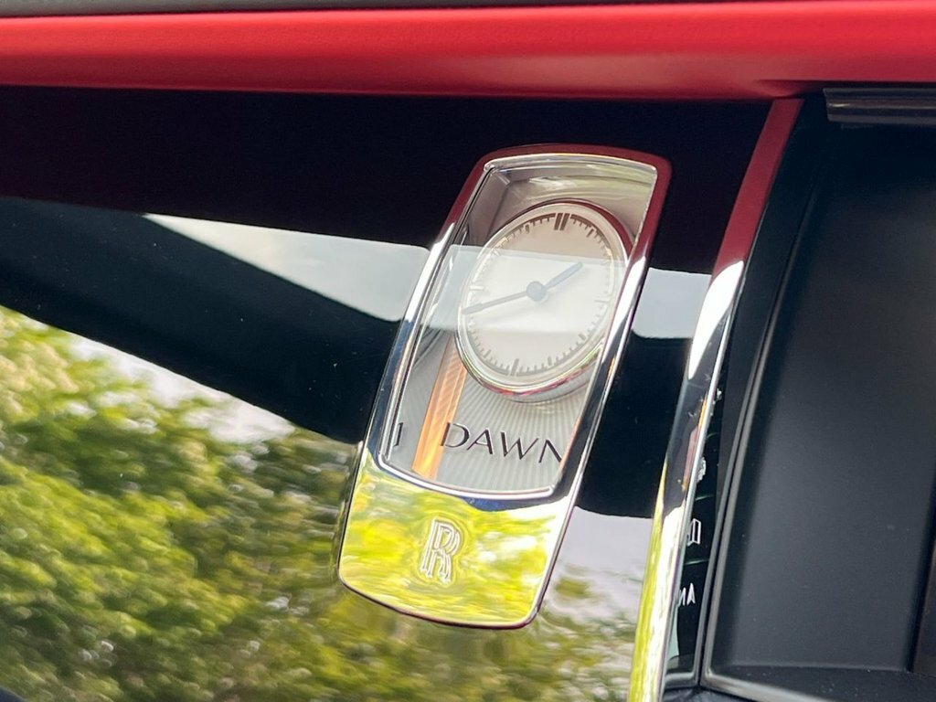 Rolls-Royce Dawn Black Badge Purple #35