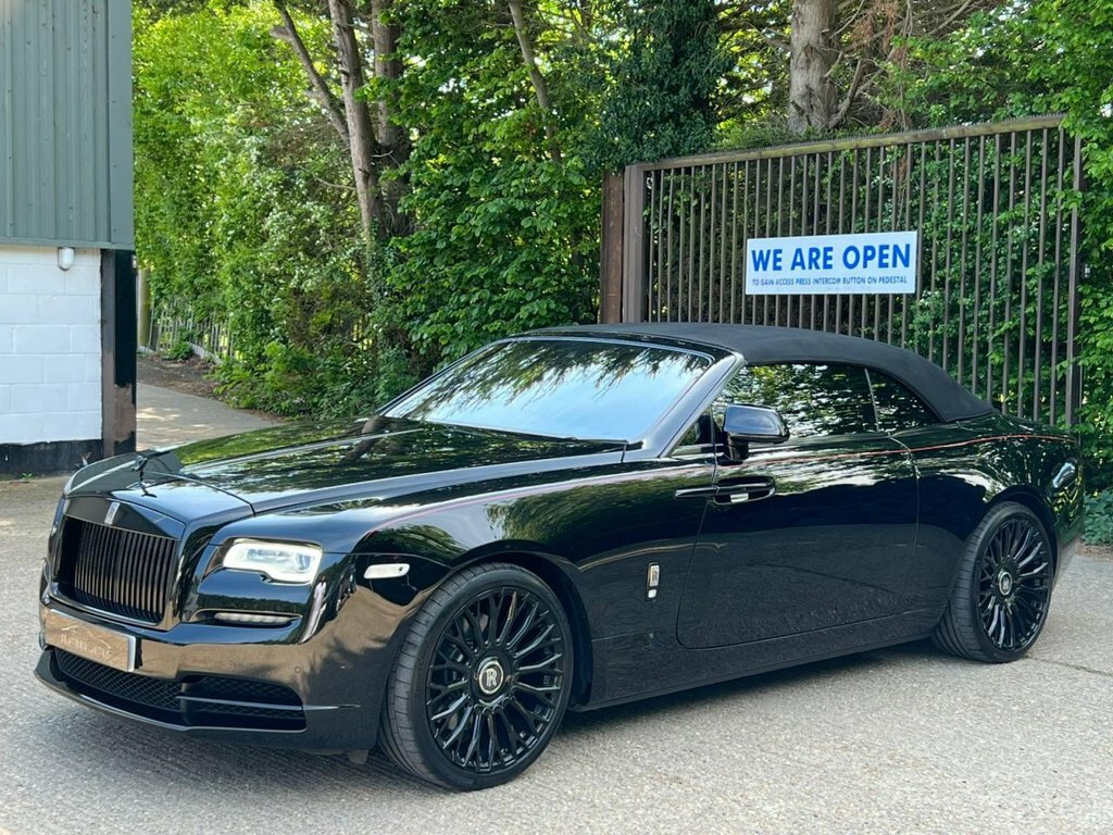 Rolls-Royce Dawn Black Badge Purple #11