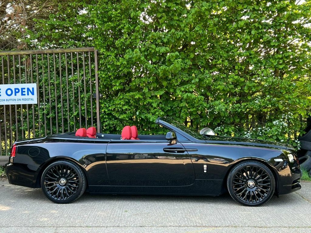 Rolls-Royce Dawn Black Badge Purple #8