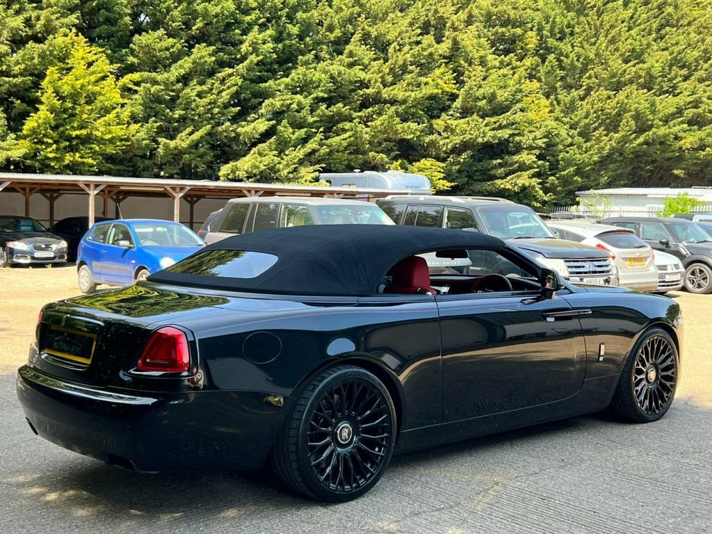 Rolls-Royce Dawn Black Badge Purple #14