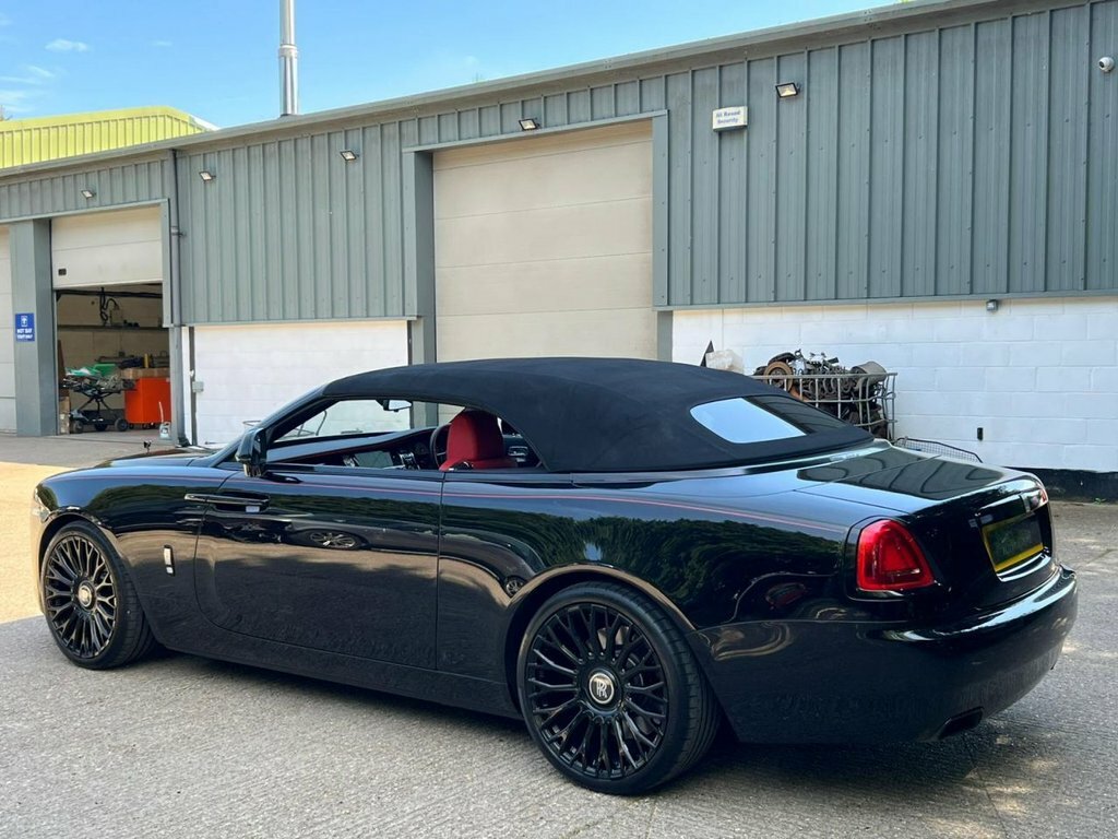Rolls-Royce Dawn Black Badge Purple #13