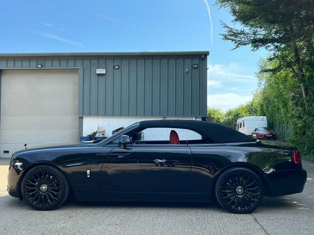 Rolls-Royce Dawn Black Badge Purple #12