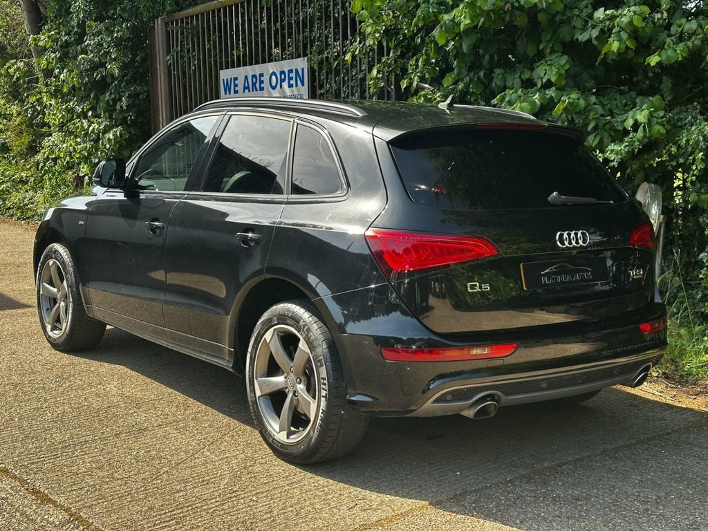 Audi Q5 Suv LW64FFN Black #5