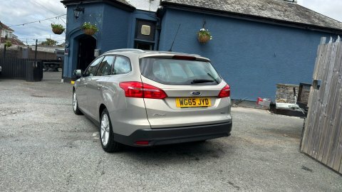 Ford Focus Zetec WG65JYD #6