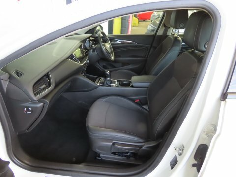 Vauxhall Insignia Hatchback Grey #2