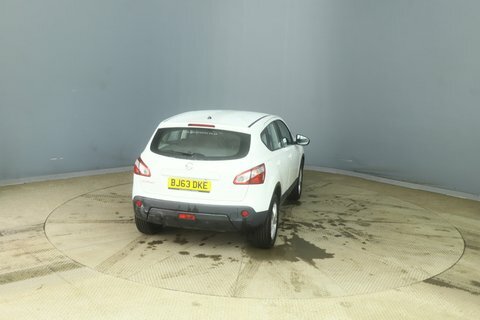 Nissan Qashqai Acenta White #6