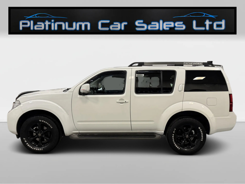 Nissan Pathfinder Tekna Dci 7 Seater White #4