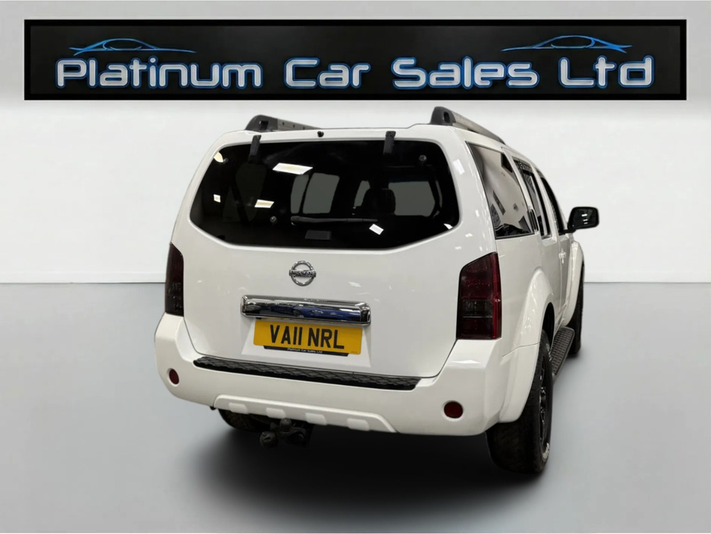 Nissan Pathfinder Tekna Dci 7 Seater White #5