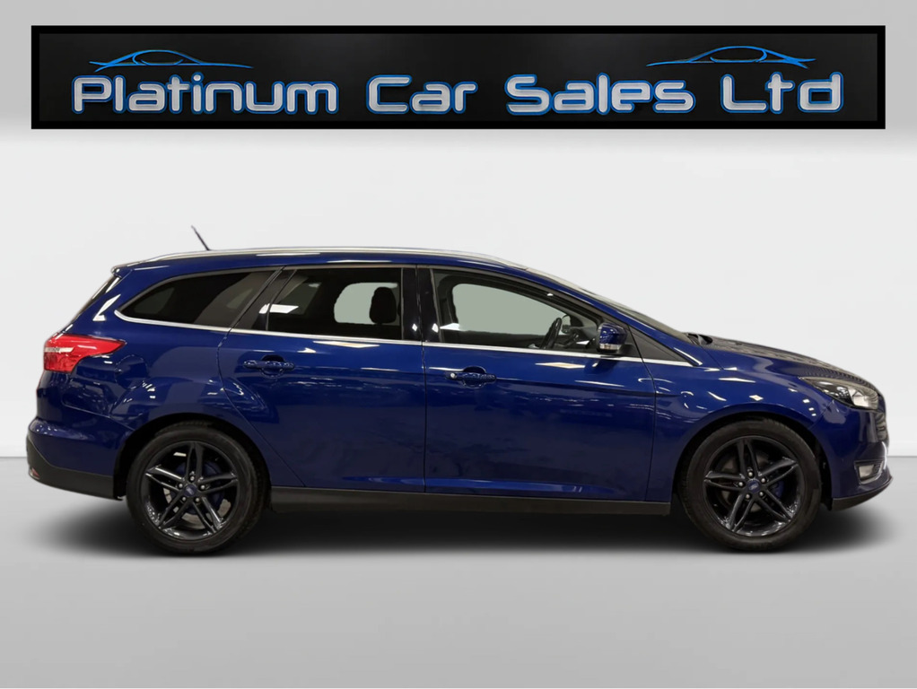 Ford Focus Titanium Tdci Estate CK15HLA Blue #4