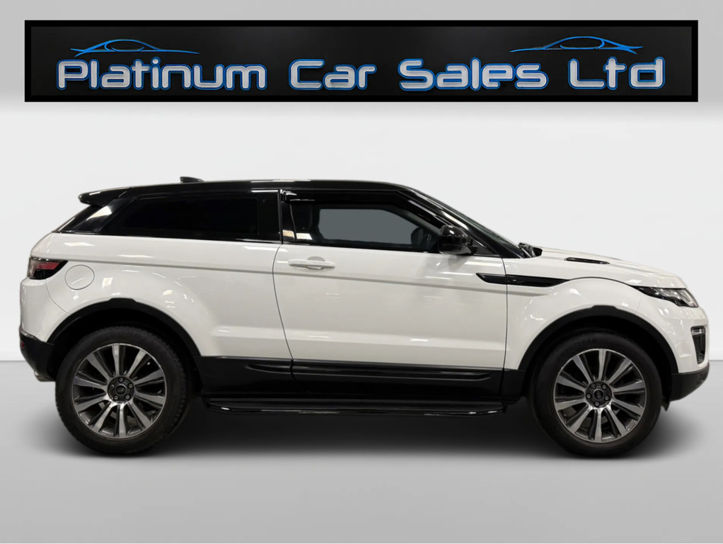 Land Rover Range Rover Evoque Ed4 Se Tech Black Pack Coupe BN66BZB White #3