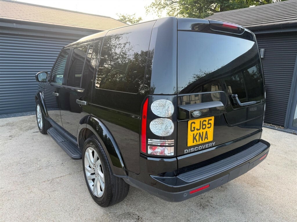 Land Rover Discovery 3.0 4 Sd V6 Se 4Wd Euro 5 Ss GJ65KNA Black #5