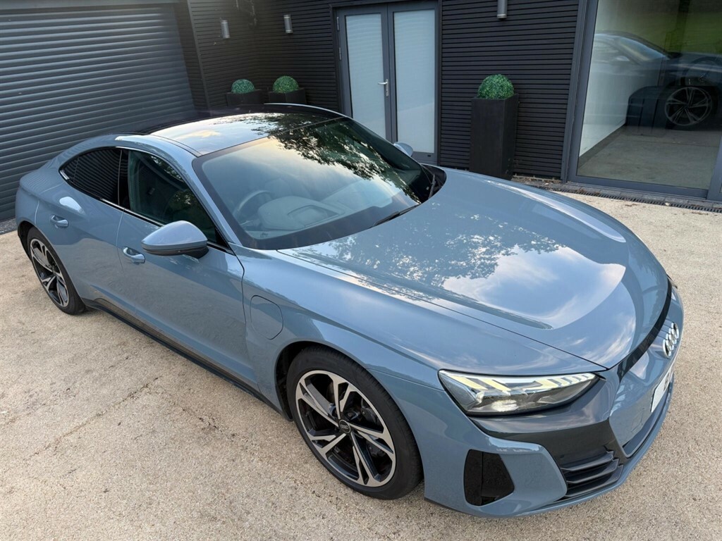Audi E Tron GT 93.4Kwh Quattro HJ22NPK Grey #2