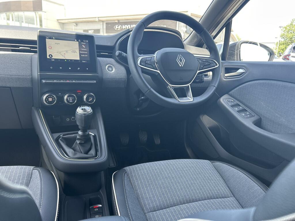 Renault Clio Hatchback Techno WN25YNG #6