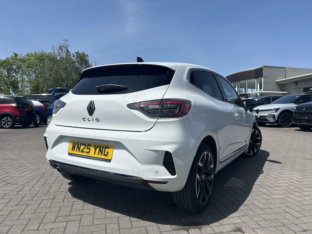 Renault Clio Hatchback Techno WN25YNG #2