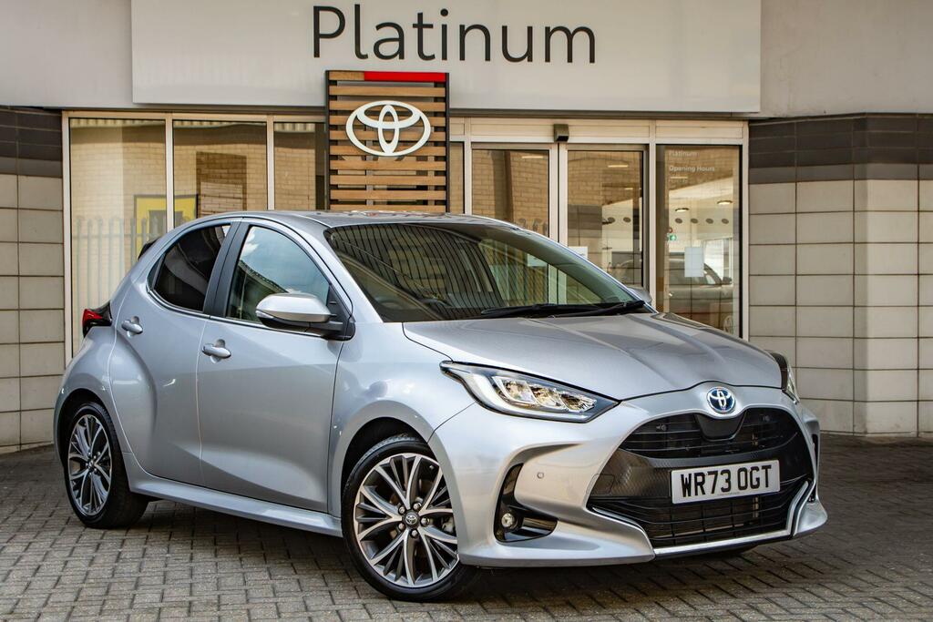 Toyota Yaris 1.5 Vvt-h Excel E-cvt Euro 6 Ss Silver