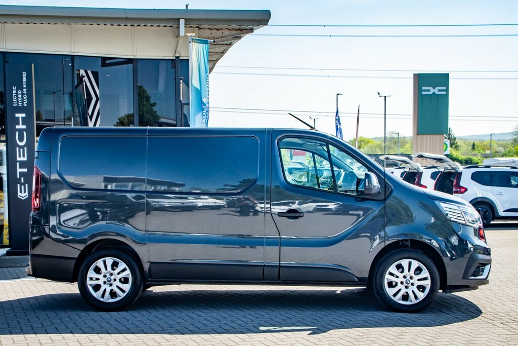 Renault Trafic Swb Sport #3