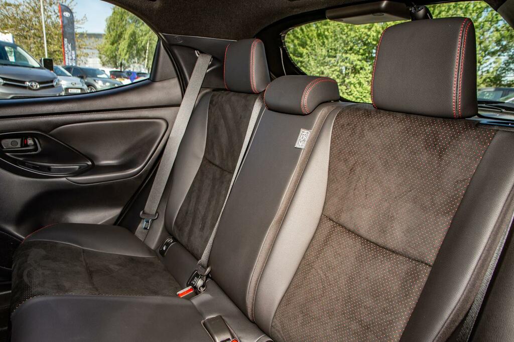 Toyota Yaris 1.5 Vvt-h Gr Sport E-cvt Euro 6 Ss Grey #6