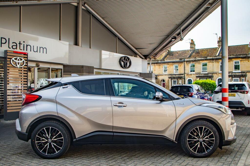 Toyota C-Hr 1.8 Vvt-h Excel Cvt Euro 6 Ss Silver #3