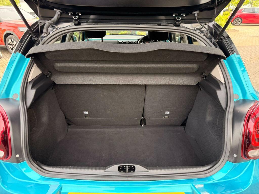 Citroen C3 1.2 Puretech Shine Plus Euro 6 Ss KW72LOF Blue #4