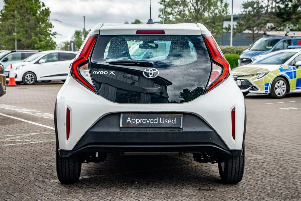 Toyota Aygo X 1.0 Vvt-i Pure X-shift Euro 6 Ss White #4