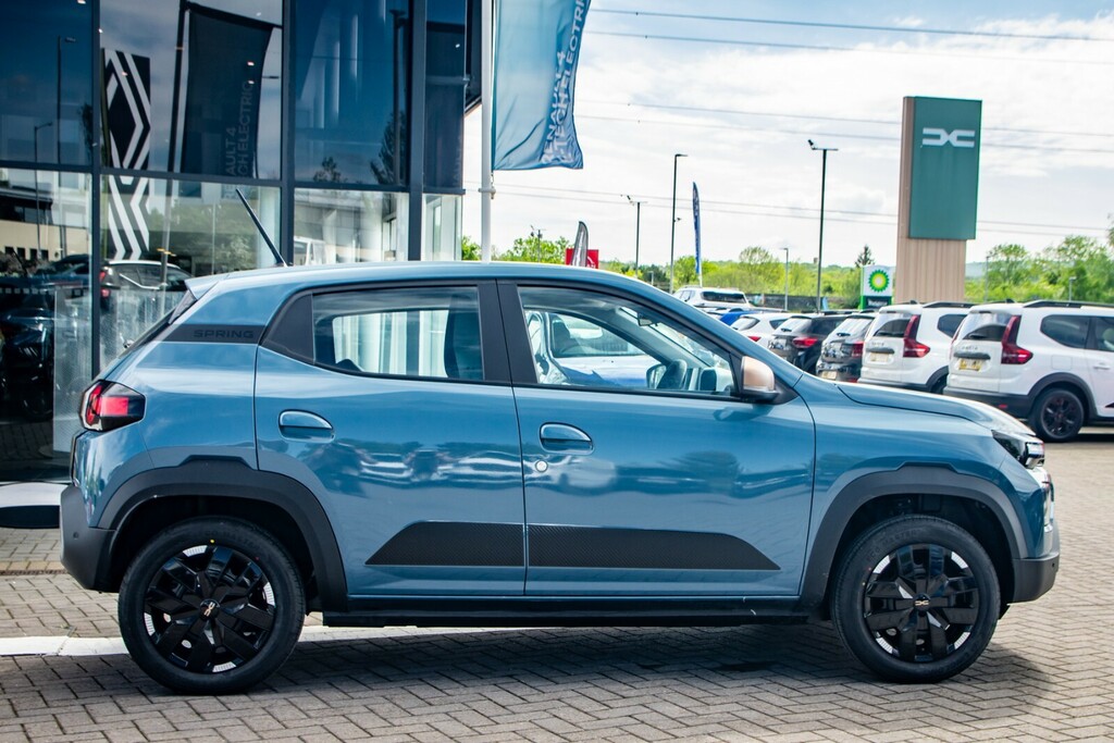 Dacia Spring Hatchback Extreme   #3