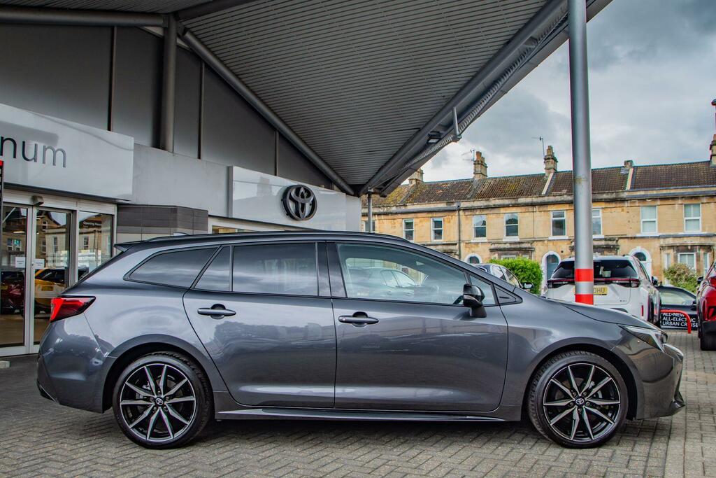 Toyota Corolla 1.8 Vvt-h Gr Sport Touring Sports Cvt Euro 6 Ss FP74WMW Grey #3
