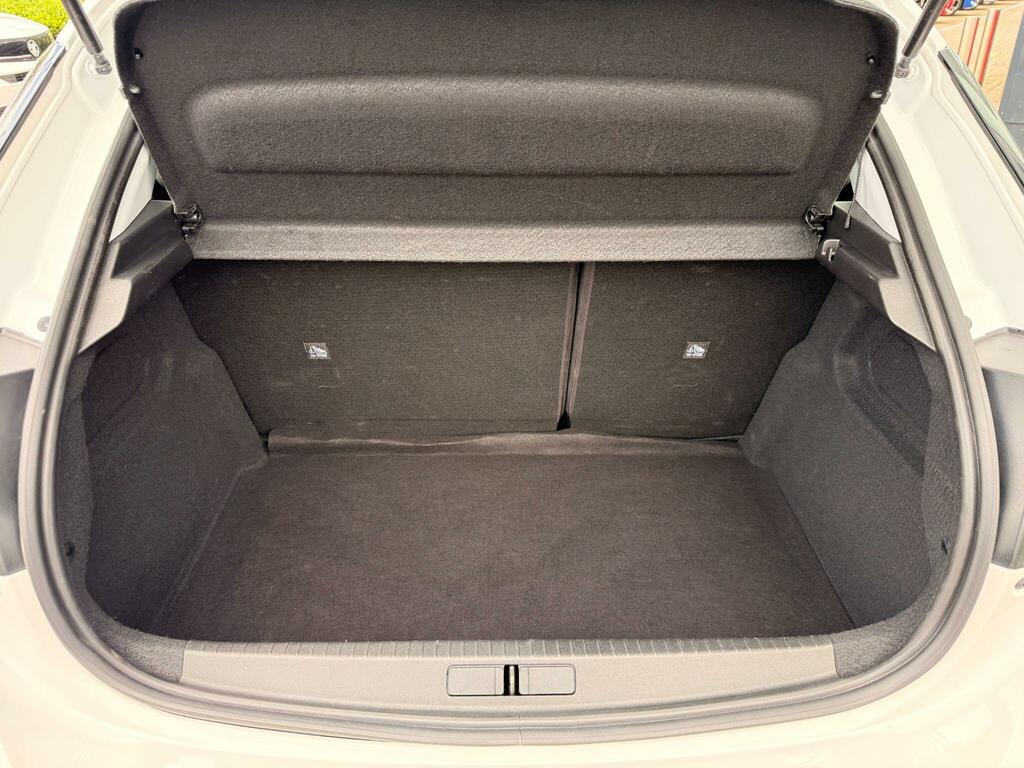 Vauxhall Corsa 1.2 Design Euro 6 WR24NEO White #4