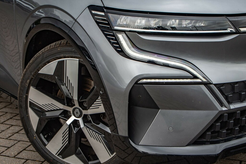 Renault Megane E-Tech Hatchback Techno   #6