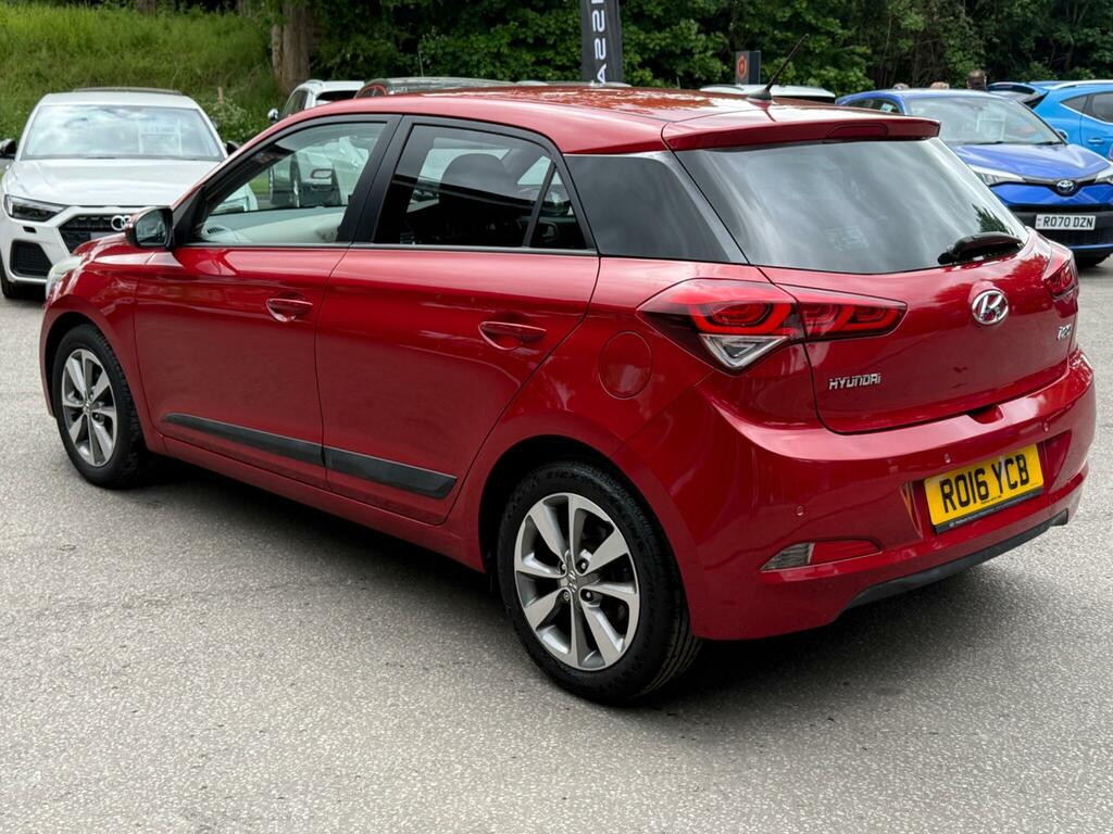 Hyundai I20 1.4 Premium Euro 6 Red #4